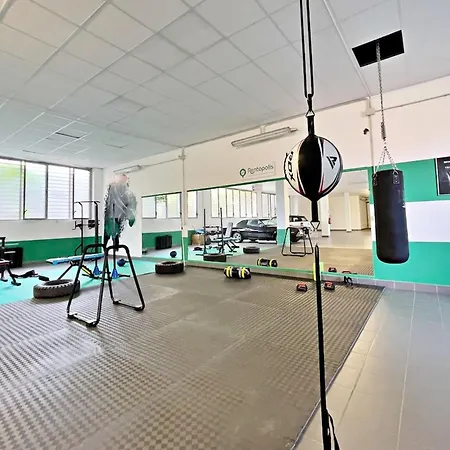 For 4 With Gym, Bovisa Lägenhet Milano