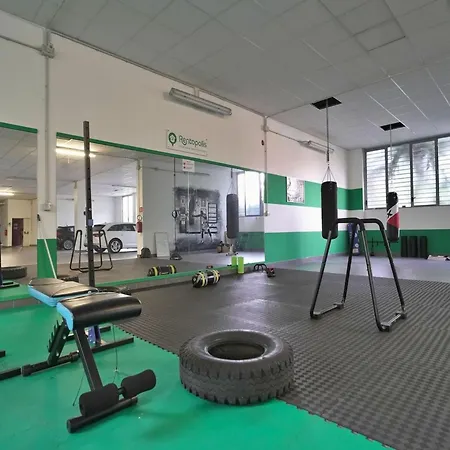 For 4 With Gym, Bovisa Lägenhet Milano